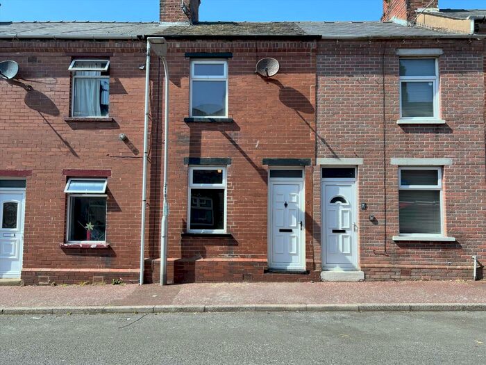 2 Bedroom House To Rent In Cook Street, Barrow-In-Furness, LA14