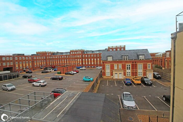 2 Bedroom Flat For Sale In Canterbury Road, Margate, CT9