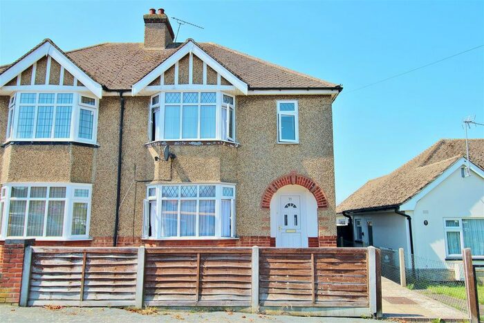 3 Bedroom Semi-Detached House To Rent In Windermere Road, Holland-On-Sea, Clacton-On-Sea, CO15