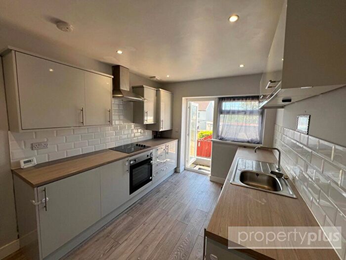 3 Bedroom Terraced House For Sale In Edmondstown Road, Tonypandy, Rhondda Cynon Taff, CF40