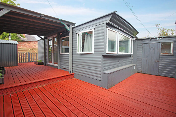1 Bedroom Mobile Home For Sale In Ingledene Caravan Site, Thornton-Cleveleys, Lancashire, FY5