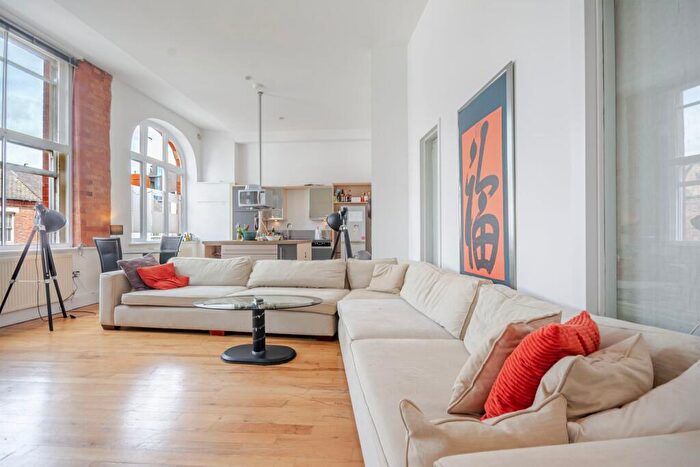 2 Bedroom Semi Detached House For Sale In - Heathcoat Street, Nottingham, Nottinghamshire, NG1