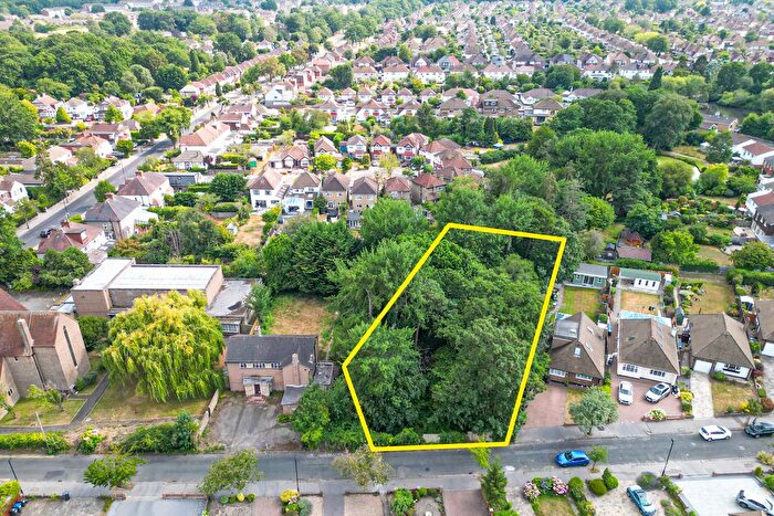 Land For Sale In Farm Drive, Croydon, CR0