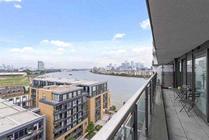 2 Bedroom Apartment To Rent In Wharf Street London, SE8