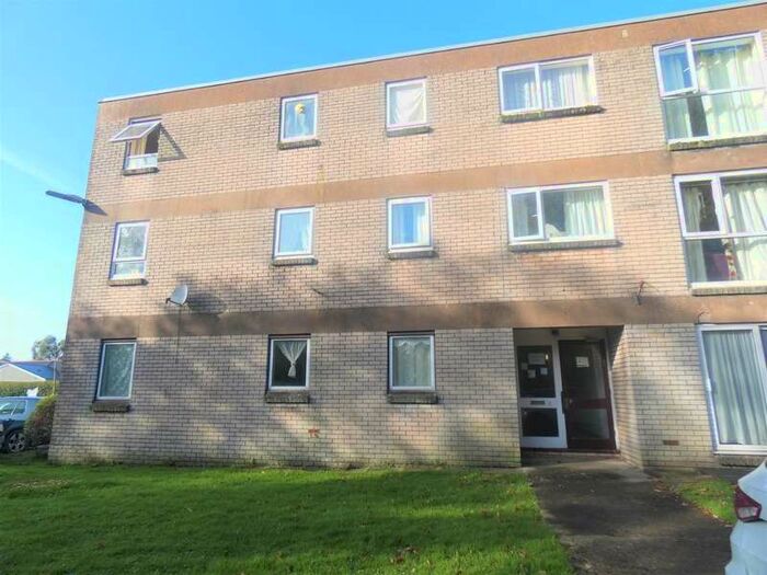 2 Bedroom Flat To Rent In 1st Floor Flat, Brynheulog Court, Bridgend, Bridgend County Borough, CF32