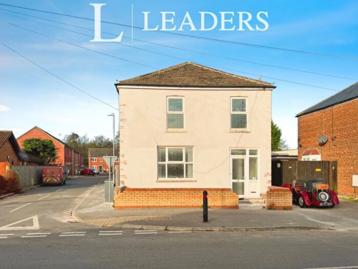 1 Bedroom Flat To Rent In Church Street, Holbeach, PE12