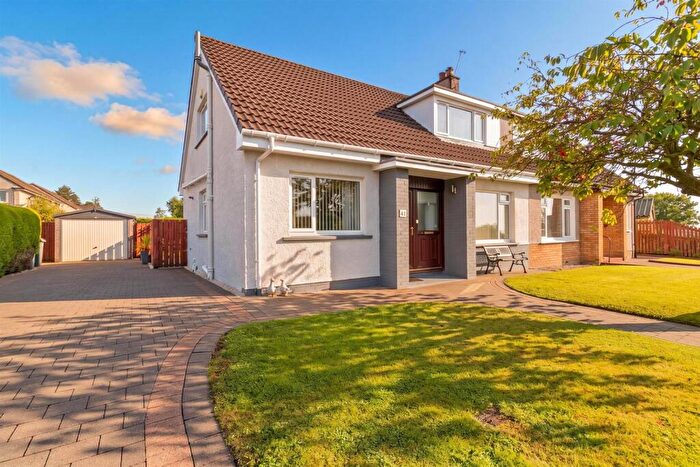 3 Bedroom Chalet For Sale In Bain Crescent Helensburgh, G84