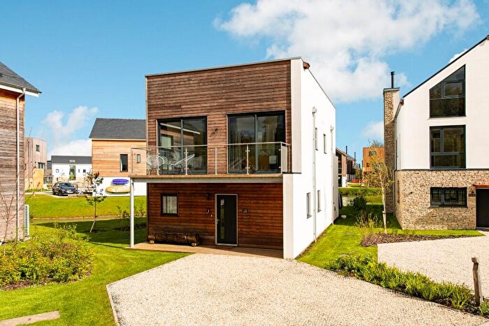 3 Bedroom Detached House For Sale In Lower Mill Estate, GL7