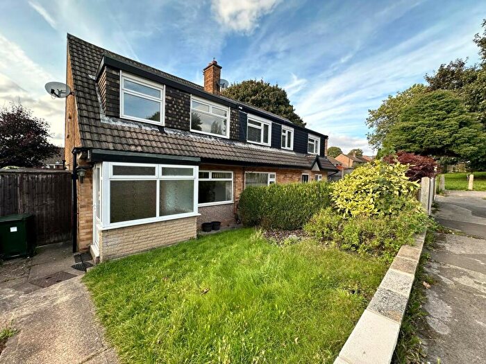 3 Bedroom Semi-Detached House To Rent In Newton Close, Arnold, NG5