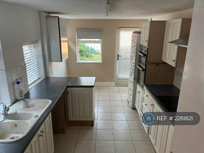 4 Bedroom Terraced House To Rent In Ryde Street, Hull, HU5