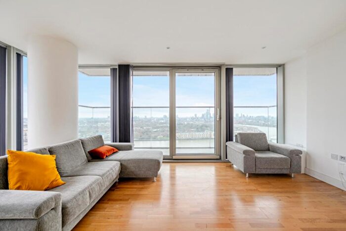 2 Bedroom Flat For Sale In Marsh Wall London, E14