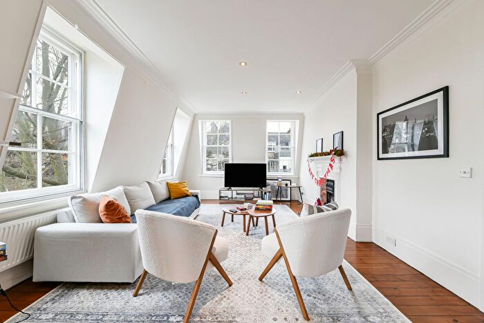 4 Bedroom Flat To Rent In Redcliff Gardens, London, SW5