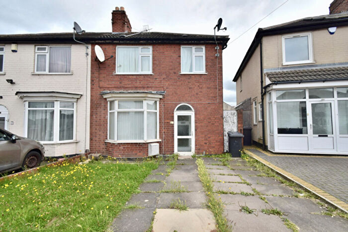 3 Bedroom Semi-Detached House To Rent In The Circle, Evington, Leicester, LE5