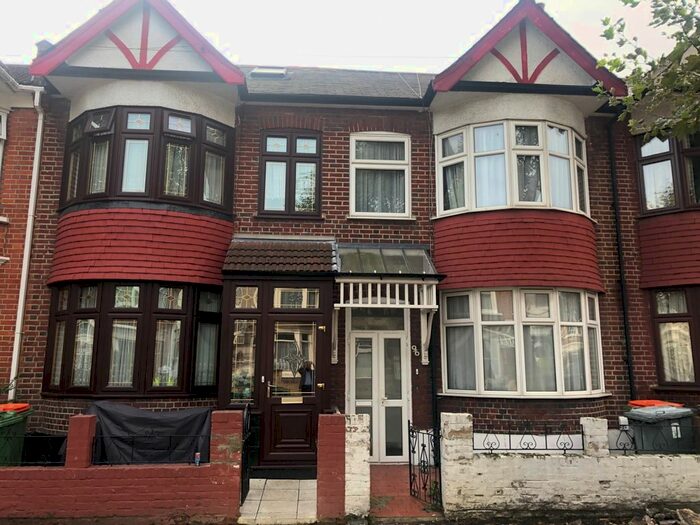 3 Bedroom Terraced House To Rent In Haldane Road, London, E6