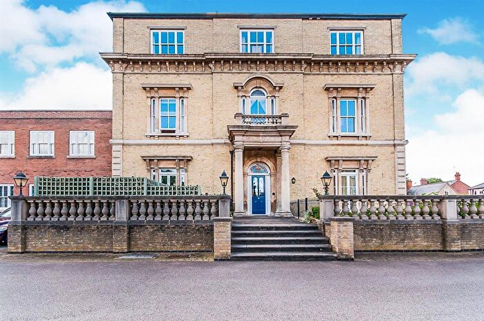 3 Bedroom Apartment To Rent In Old Convent Fields, Alexandra Road, Wisbech, PE13