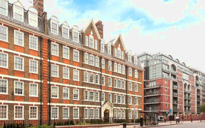 3 Bedroom Flat For Sale In Park Road, Regents Park, London, NW1