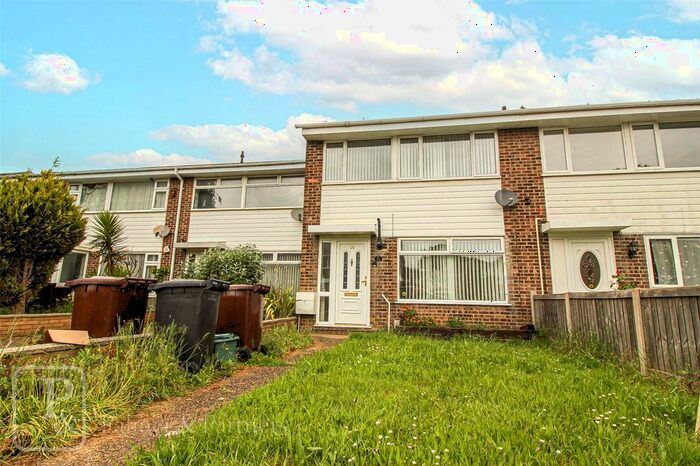 3 Bedroom Terraced House To Rent In Wyndham Close, Colchester, Essex, CO2