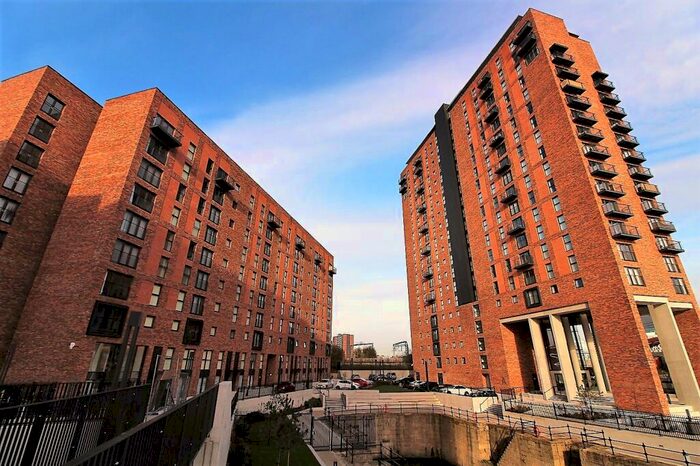 2 Bedroom Apartment To Rent In Wilburn Basin, Ordsall Lane, Salford, M5