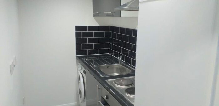 1 Bedroom Terraced House To Rent In Hardy Street, Holbeck, Leeds, LS11