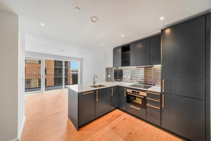 Studio For Sale In Mary Neuner Road, London, N8
