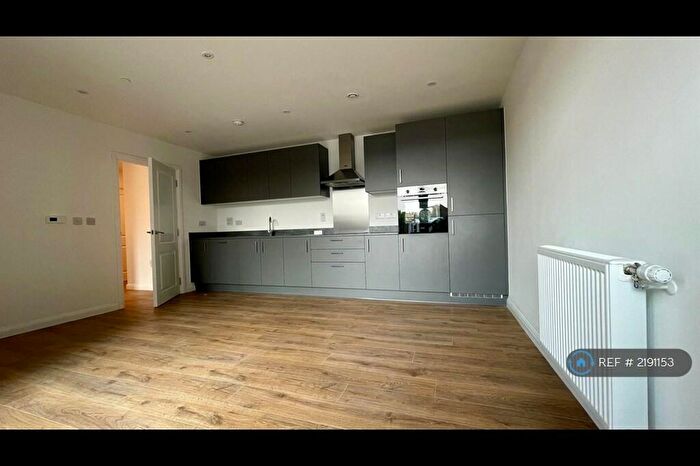 1 Bedroom Flat To Rent In Truman Way, Dartford, DA1