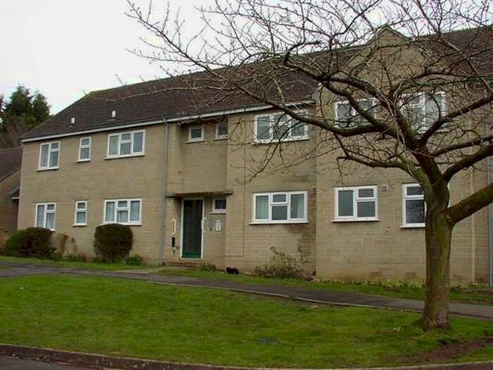 2 Bedroom Flat To Rent In The Pleydells, Ampney Crucis, Cirencester, GL7