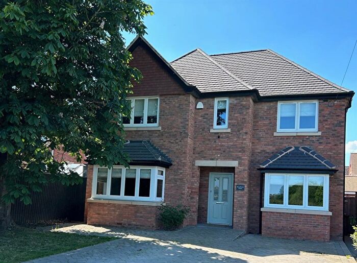 4 Bedroom Detached House To Rent In Dumore Hay Lane, Fradley, Lichfield, WS13