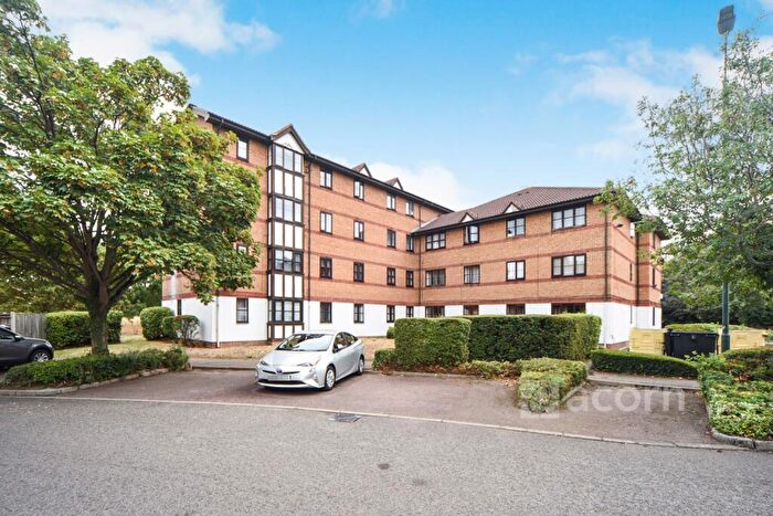 2 Bedroom Flat To Rent In Frobisher Road Erith, DA8
