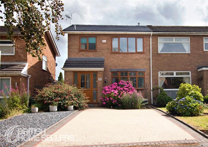 3 Bedroom Semi-Detached House For Sale In The Dingle, Barnton, Northwich, Cheshire, CW8