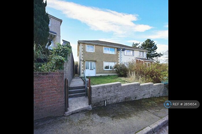 3 Bedroom Semi Detached House To Rent In Gainsborough Road, Tredegar, NP22