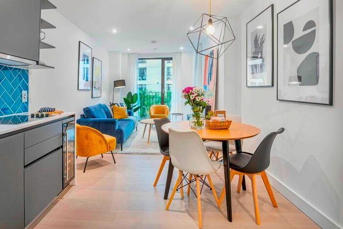 1 Bedroom Flat To Rent In Gorsuch Place, London, E2