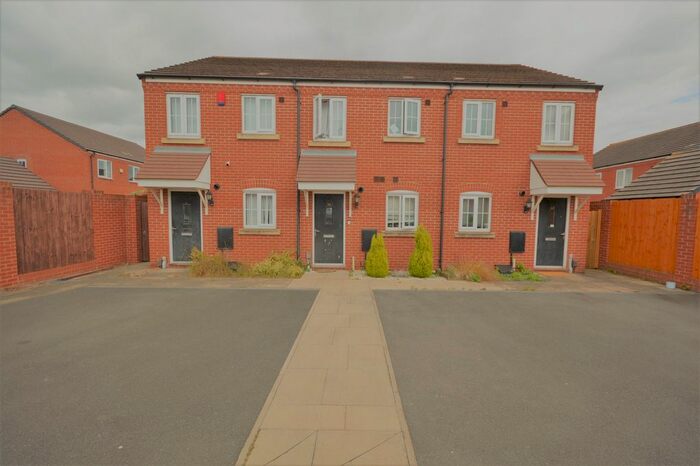 2 Bedroom Terraced House To Rent In Waltho Street, Wolverhampton, West Midlands, WV6