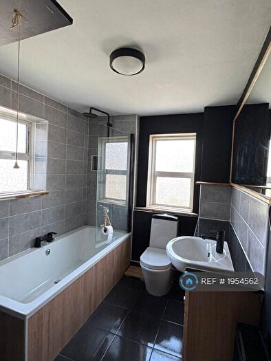 2 Bedroom Terraced House To Rent In River Cottages, Orpington, BR5