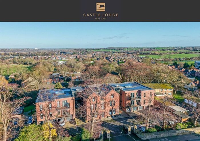 2 Bedroom Flat For Sale In The East Wing, Castle Road, Sandal, Wakefield, WF2