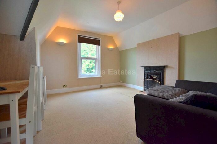 1 Bedroom Flat To Rent In Alexandra Road, Reading, RG1