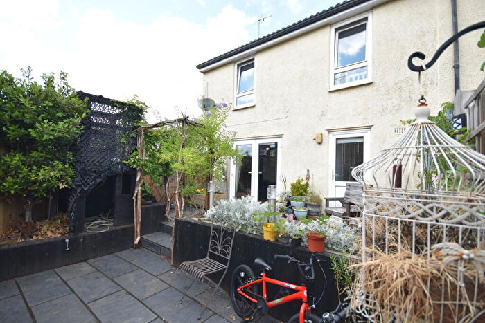 3 Bedroom End Of Terrace House For Sale In Debden Drive, Wimbish, Saffron Walden, Essex, CB10