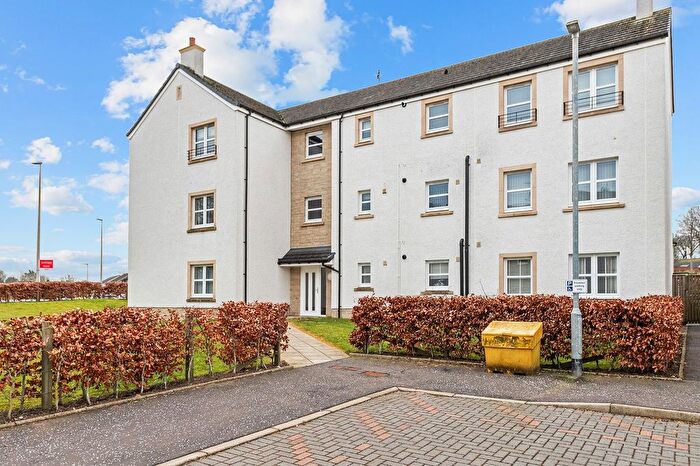 2 Bedroom Flat For Sale In Redwood Drive, Stoneywood, Denny, FK6