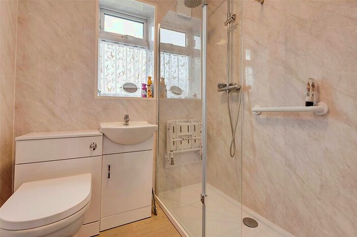 3 Bedroom Bungalow For Sale In Mayfield Avenue, Widnes, WA8
