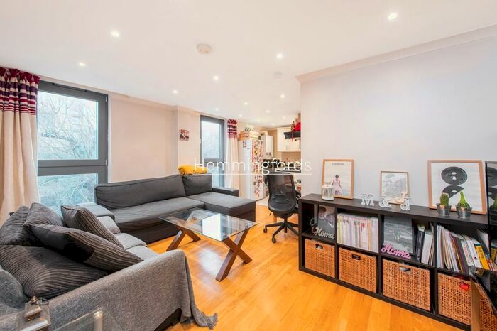 1 Bedroom Apartment To Rent In Lambros House, Pentonville Road, London, N1