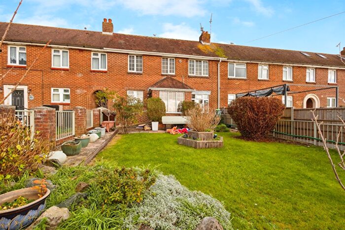 3 Bedroom Terraced House For Sale In Holbeach Close, Cosham, Portsmouth, PO6