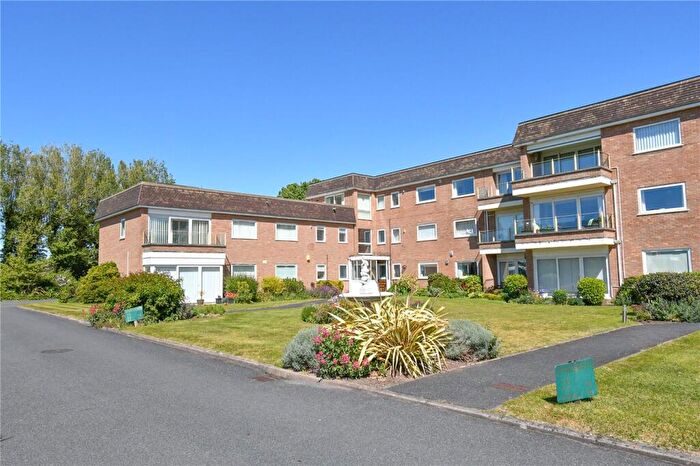 3 Bedroom Apartment For Sale In Pinfold Lane, West Kirby, Wirral, CH48