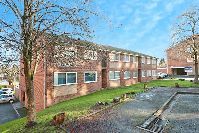 2 Bedroom Flat For Sale In Windsor Drive, High Wycombe, HP13