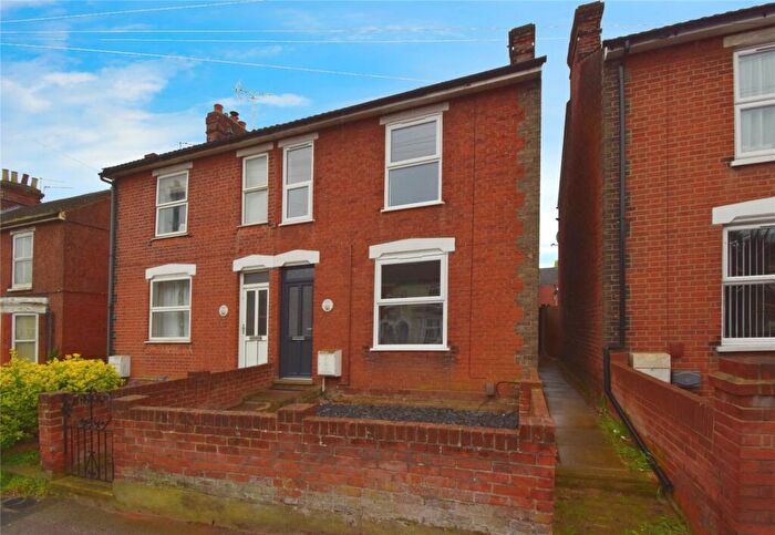 3 Bedroom Semi Detached House To Rent In Bramford Road, Ipswich, Suffolk, IP1