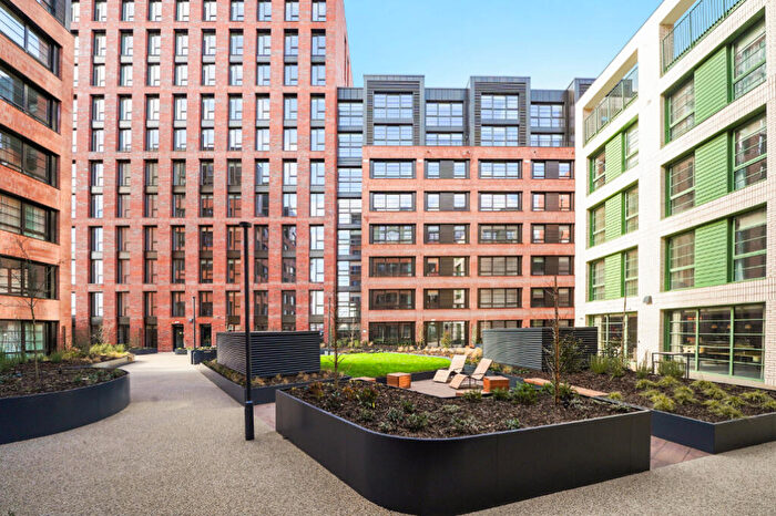 2 Bedroom Apartment To Rent In Cooper House, B5