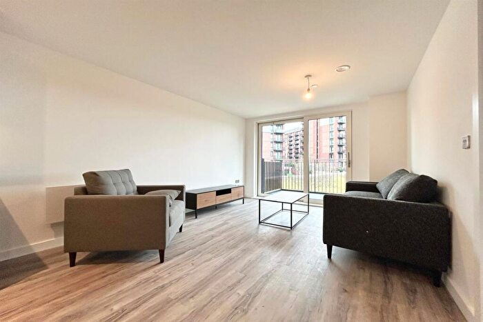 1 Bedroom Apartment To Rent In Block B Railings, Shale Lane, M5