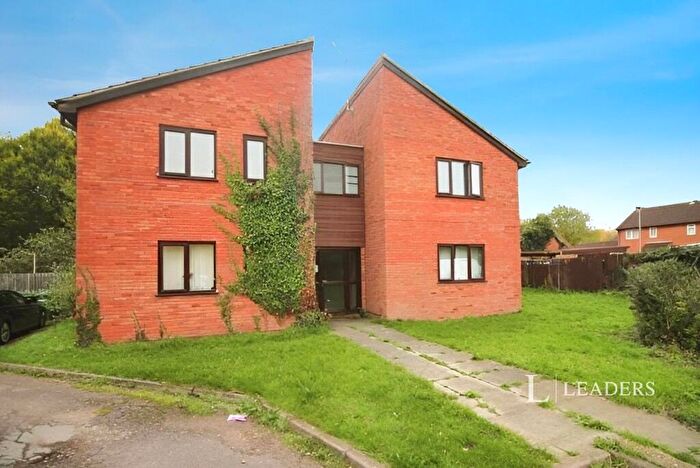 Studio To Rent In Wainwright, PE4