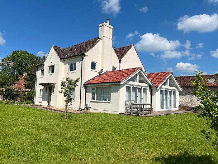 5 Bedroom Detached House For Sale In Upton Lovell, Upton Lovell, BA12