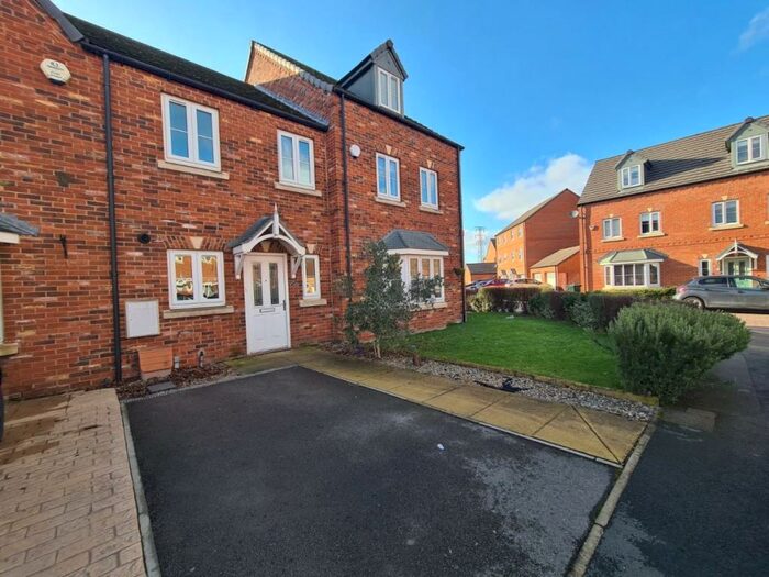 2 Bedroom Town House To Rent In Skylark View, Wath Upon Dearne, S63