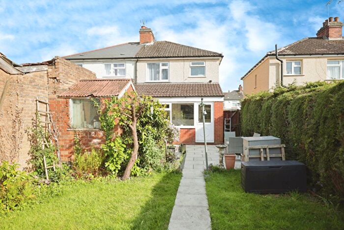 3 Bedroom Semi-Detached House For Sale In Tallants Road, Coventry, West Midlands, CV6