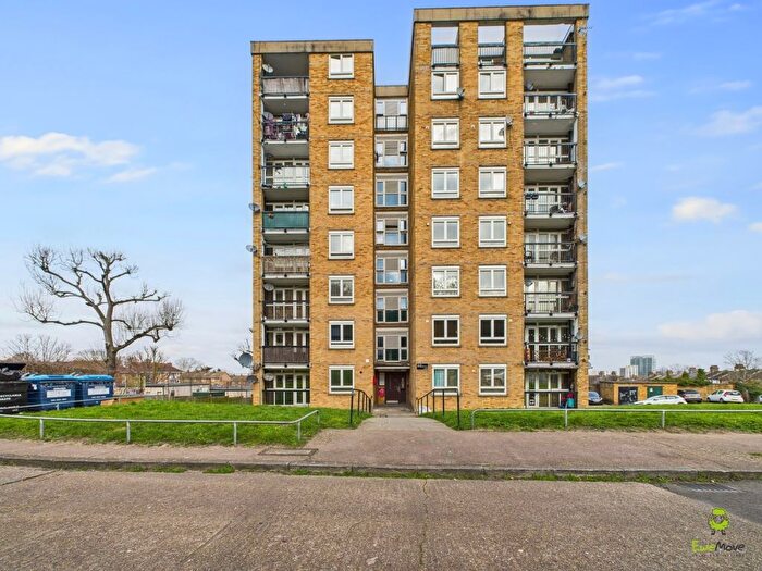 1 Bedroom Flat For Sale In Bostall Lane, London, SE2